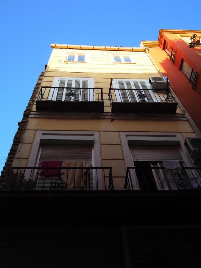 Cosy Appartment W/ Terrace In The Old City Centre Malaga Zewnętrze zdjęcie